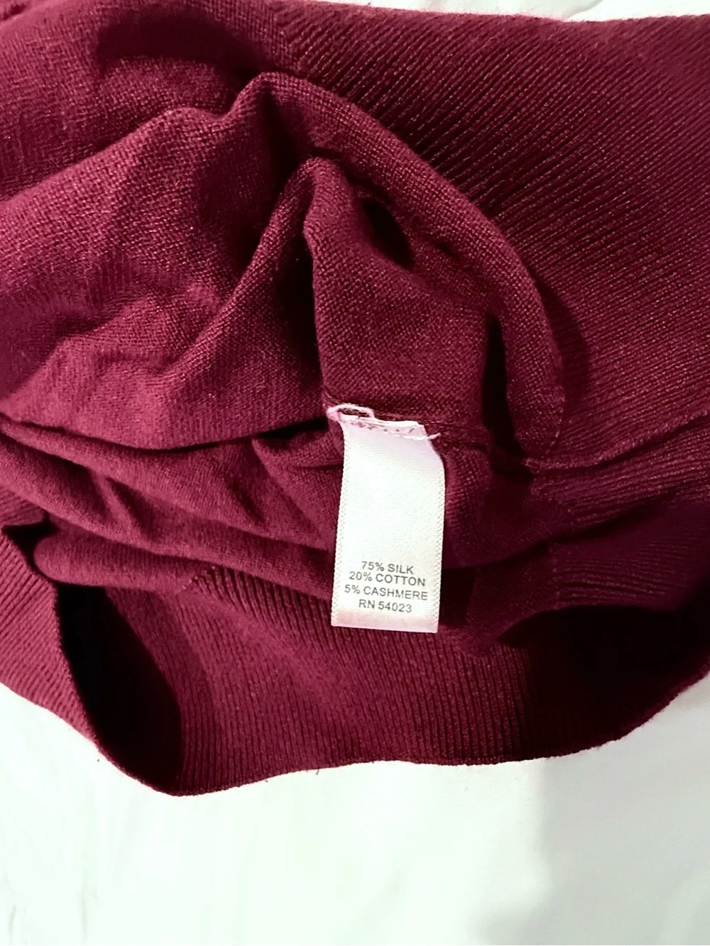 V-Neck Sweater - Burgundy/Wine Red